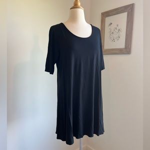 Eileen fisher black tunic